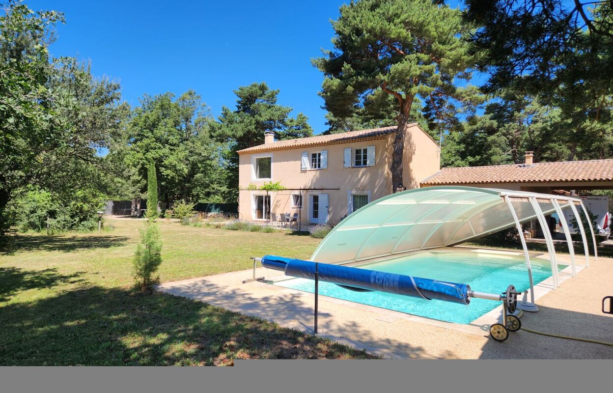 maison 7 pièces 186 m2 à vendre à Plan-d'Aups-Sainte-Baume (83640)