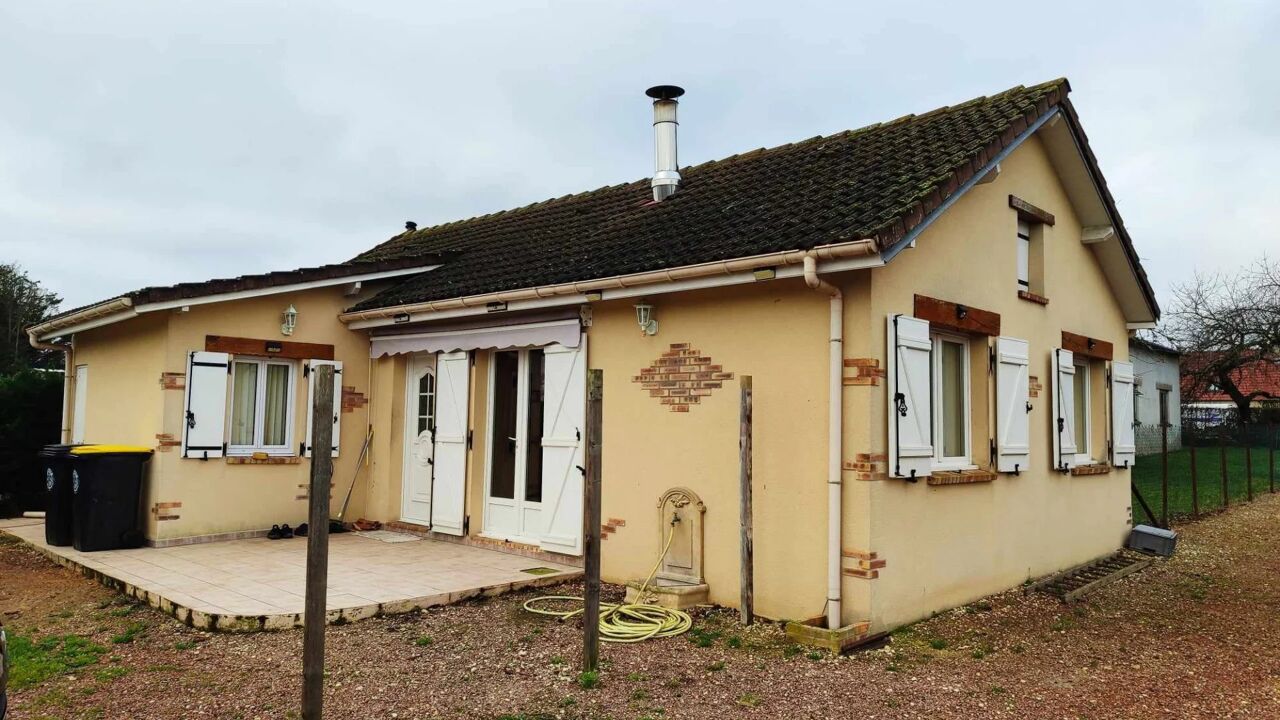 maison 4 pièces 63 m2 à vendre à Sury-Près-Léré (18240)