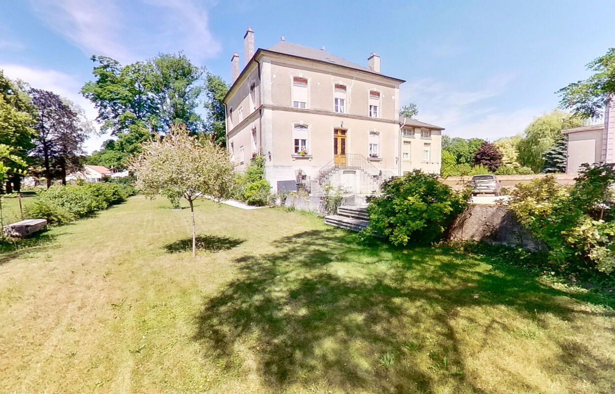 maison 14 pièces 318 m2 à vendre à Gondrecourt-le-Château (55130)