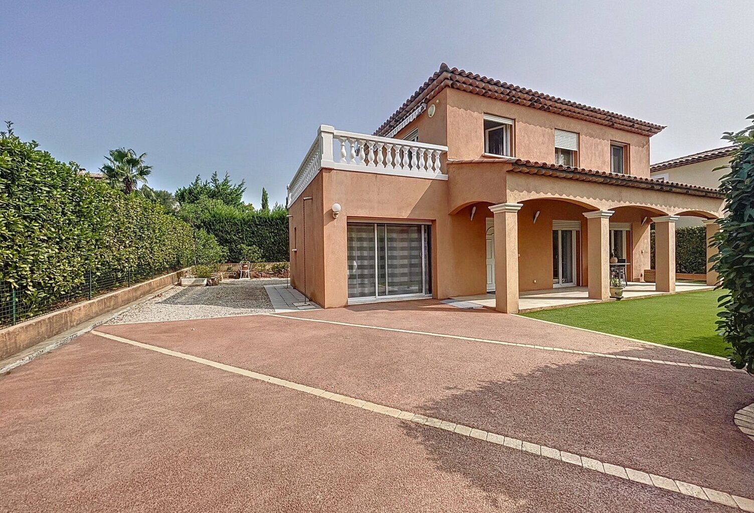 Vente maison   Roquebrune-sur-Argens (83520) — photo 1