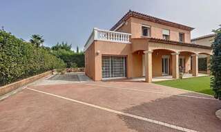 Maison   m² à vendre à Roquebrune-sur-Argens (83520)