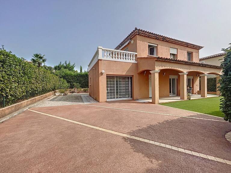 Maison   — photo 1