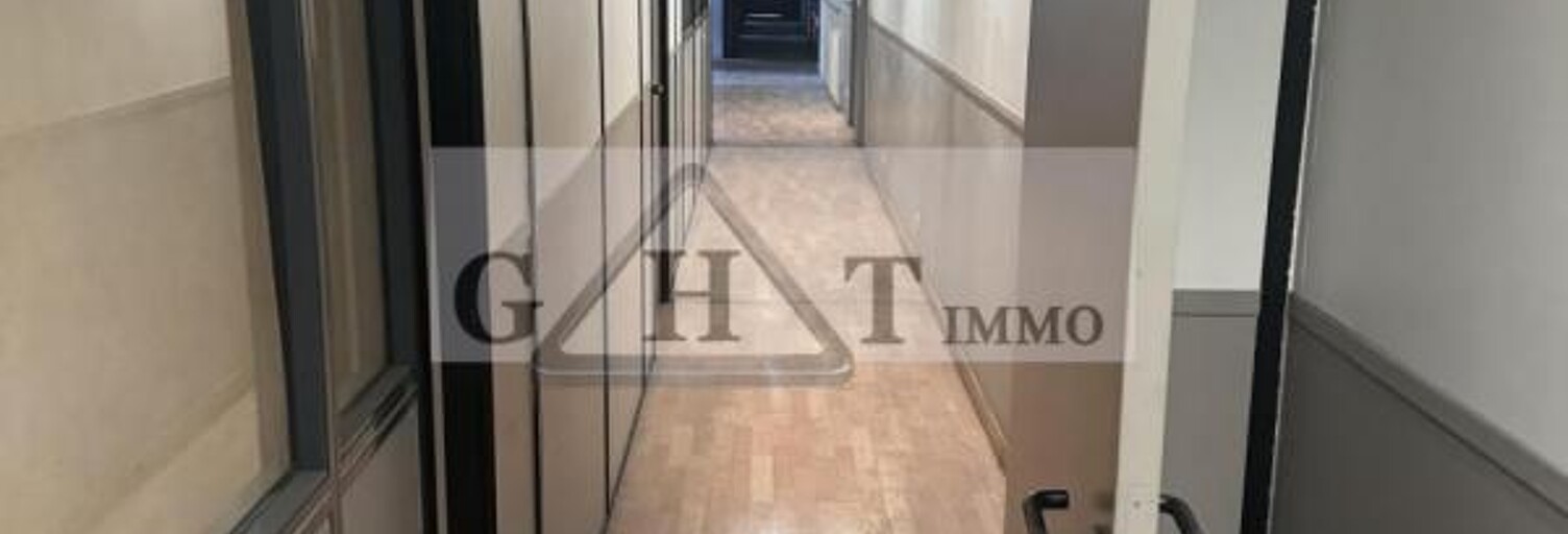 Bureau  400 m² à louer à Bobigny (93000)