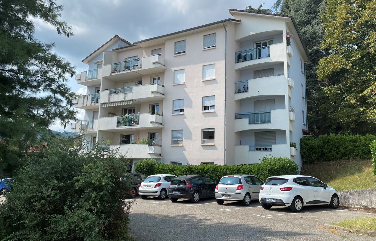 appartement 4 pièces 81 m2 à vendre à Rives (38140)