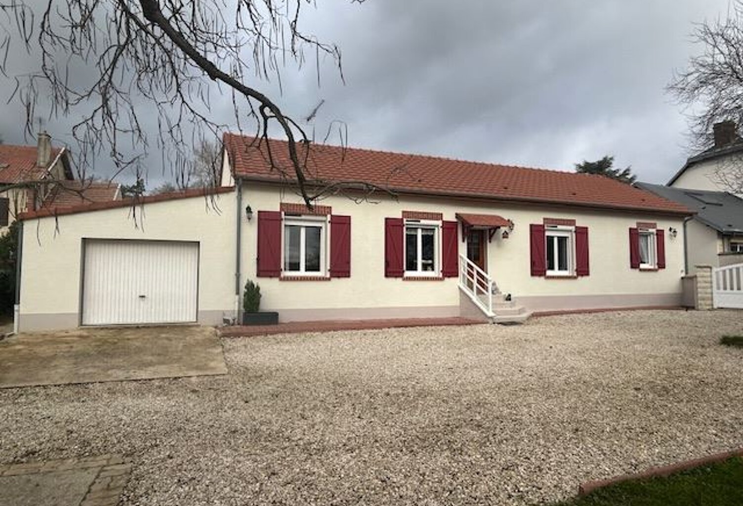AXE JONCHERY/FISMES — photo 1