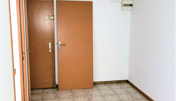 Local commercial 2 pièces  à louer Amélie-les-Bains-Palalda 66110