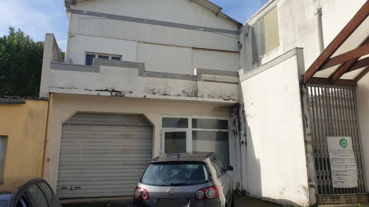 immeuble  pièces 380 m2 à vendre à Quimper (29000)