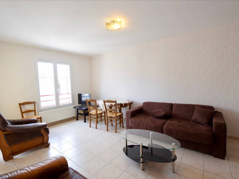 Appartement MEUBLE de type 2 pièces au centre ville à deux pas d — photo 1