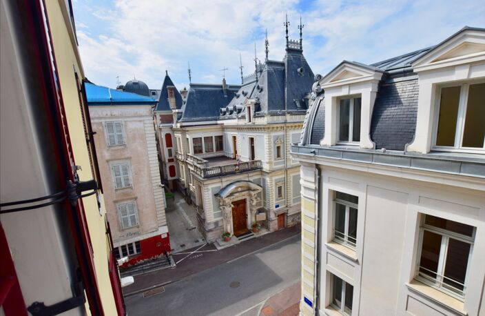Appartement MEUBLE de type 2 pièces au centre ville à deux pas d — photo 5