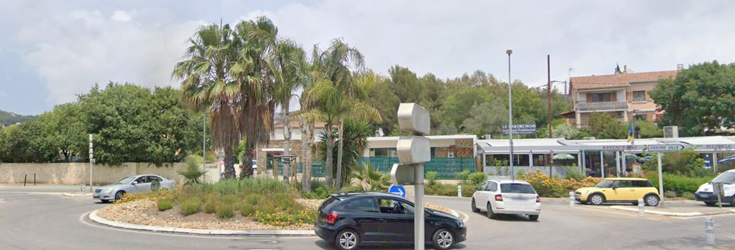 Garage  152 m² à vendre à Hyères (83400)