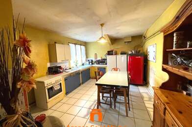 Appartement 8 pièces 93000 €