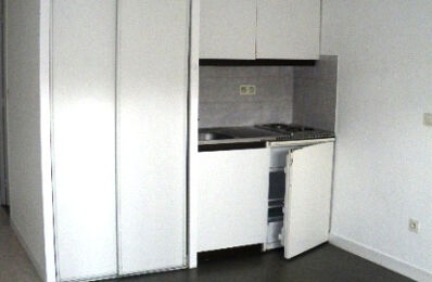 location appartement 390 € CC /mois à proximité de La Roche-Blanche (63670)