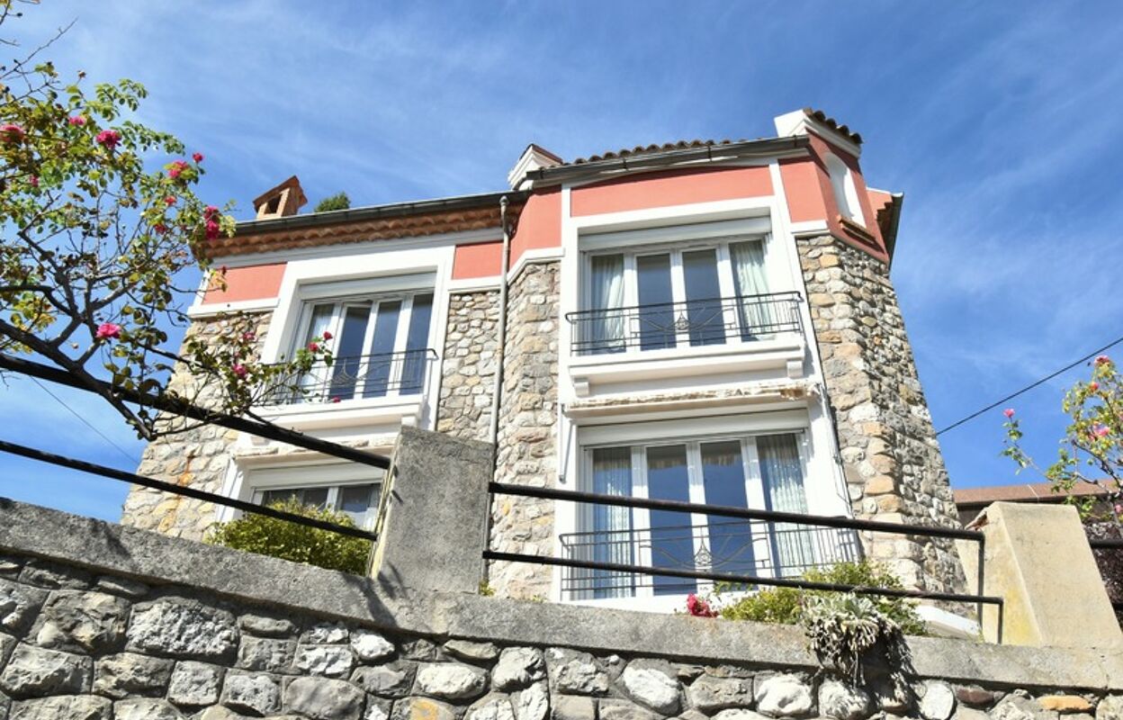 maison 8 pièces 139 m2 à vendre à Digne-les-Bains (04000)
