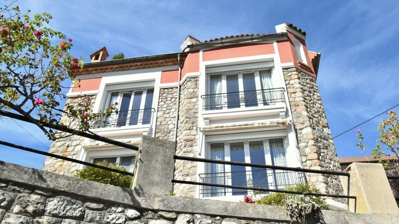 maison 8 pièces 139 m2 à vendre à Digne-les-Bains (04000)