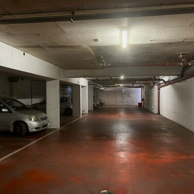 Parking 172 m²