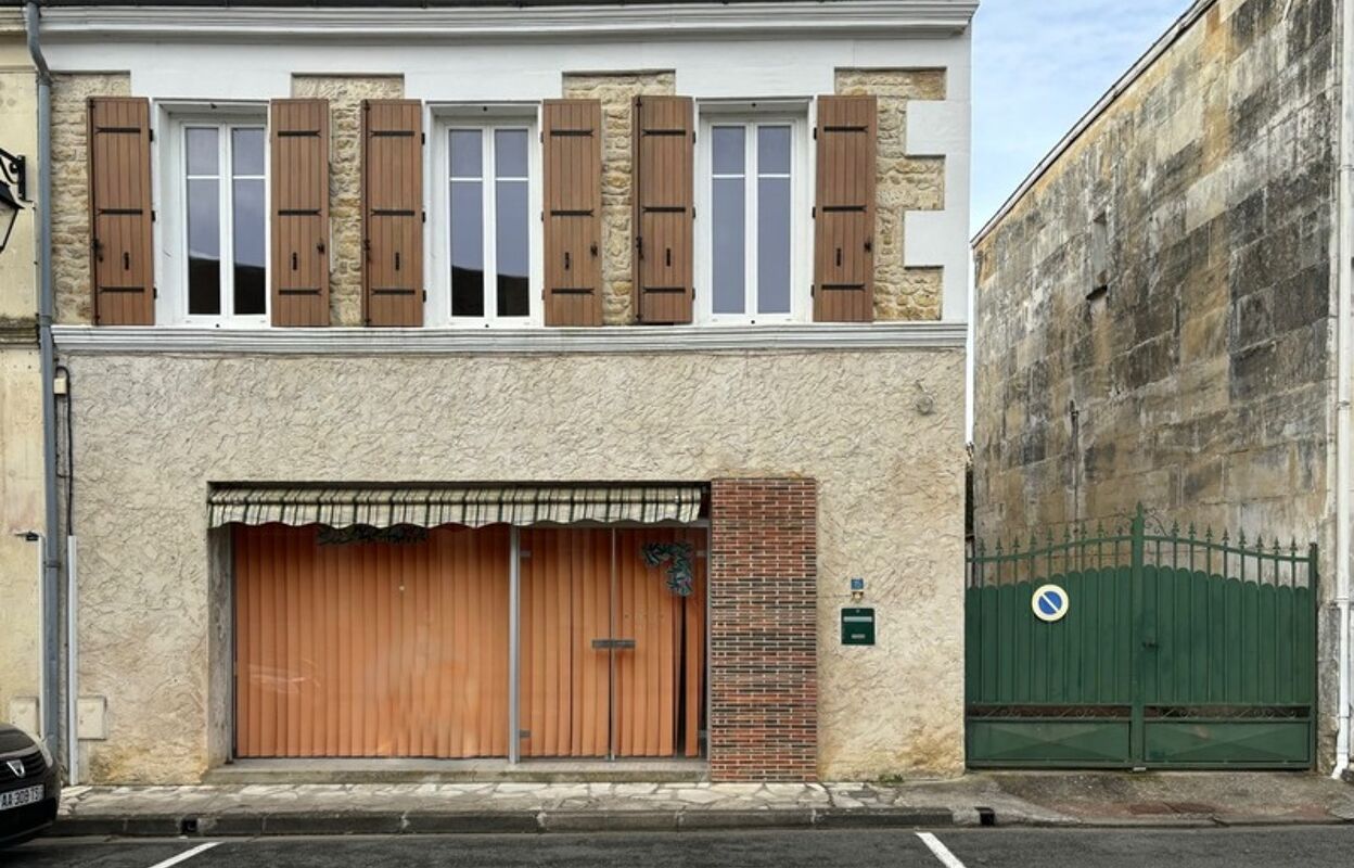 maison 6 pièces 121 m2 à vendre à Brizambourg (17770)