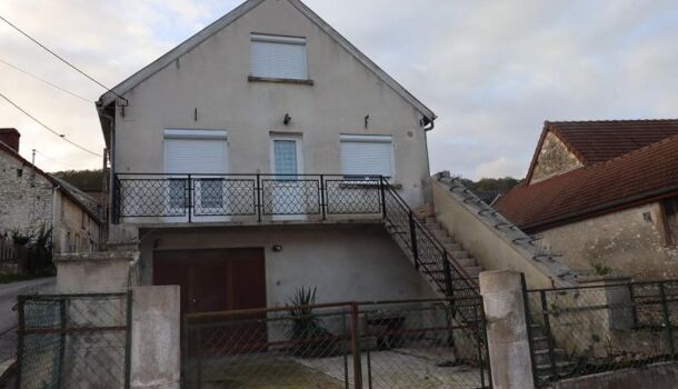 Villa / Maison  à vendre Cuisles 51700