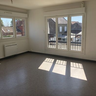 Appartement 4 pièces 675 €