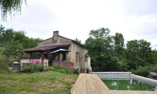 Maison 8 Pièces 183 m² à vendre à Le Tourne (33550)