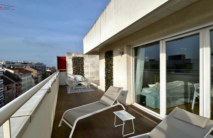 Appartement T4 en attique en hyper centre à proximité immédi — photo 3