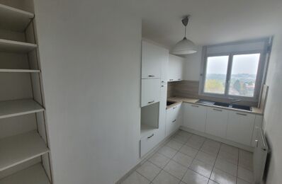 location appartement 770 € CC /mois à proximité de Obrechies (59680)