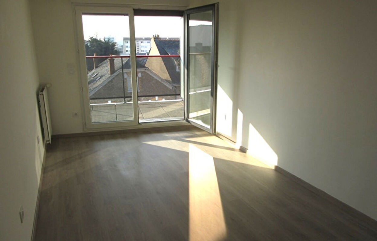 appartement 2 pièces 47 m2 à vendre à Saint-Jacques-de-la-Lande (35136)