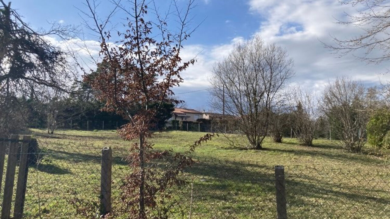 terrain  pièces 1402 m2 à vendre à Château-l'Évêque (24460)