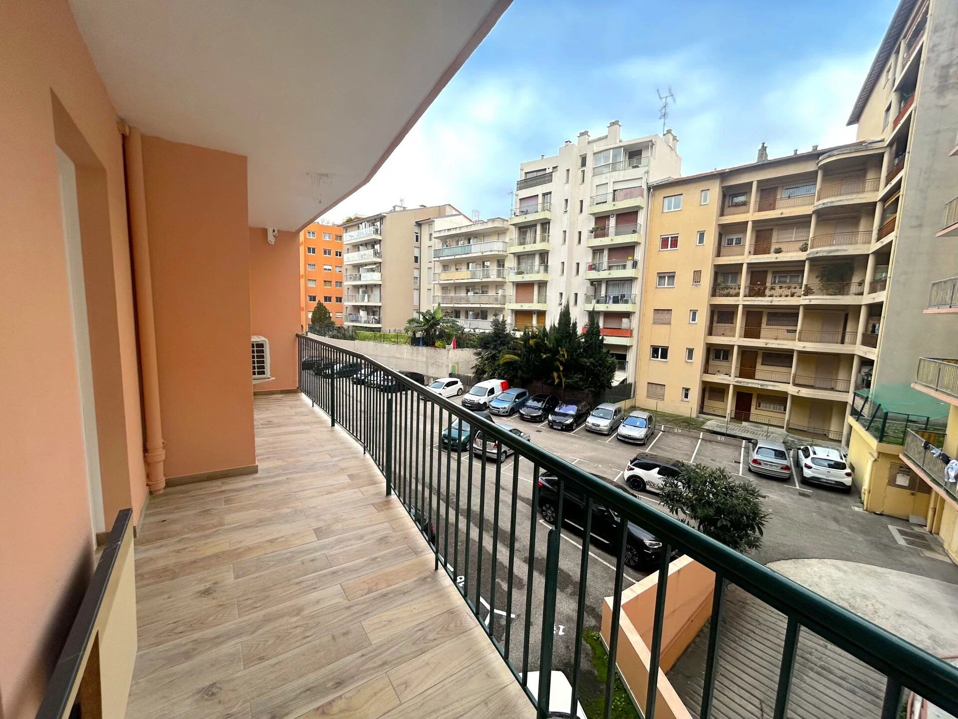 Vente Appartement 42m² 2 Pièces à Nice (06000) - Arthurimmo