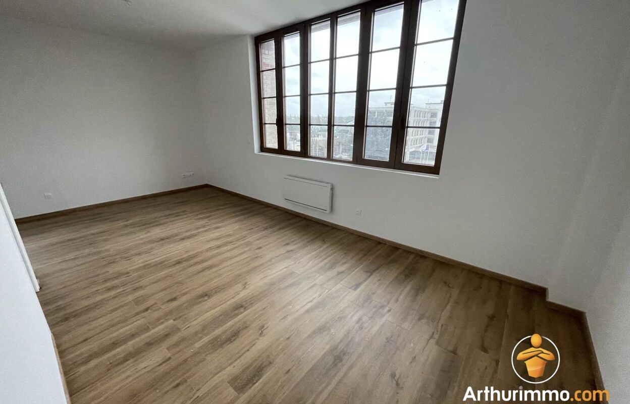 appartement 1 pièces 33 m2 à vendre à Saint-Quentin (02100)