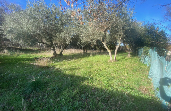 villa plain pied 95m2 ( A RÉNOVER !!), 4 chambres sur 2300 m — photo 4