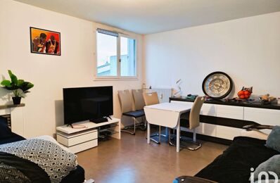 vente appartement 59 999 € à proximité de Saint-Memmie (51470)