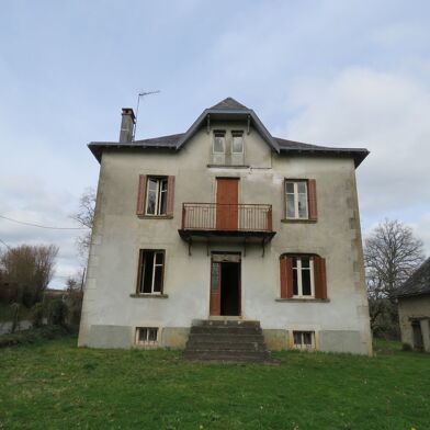 Maison 6 pièces 232 m²