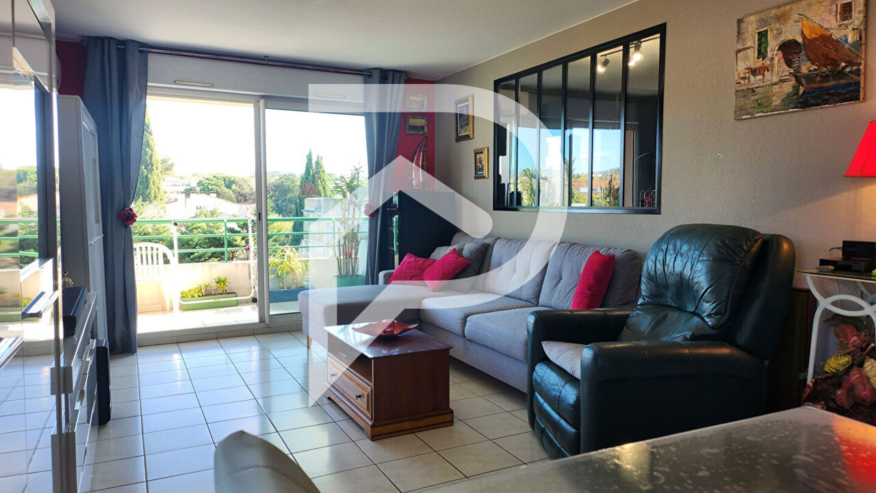 appartement 2 pièces 50 m2 à vendre à Saint-Raphaël (83530)