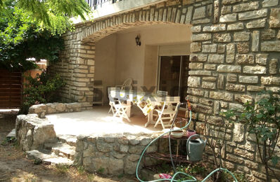 location appartement 945 € CC /mois à proximité de Vers-Pont-du-Gard (30210)