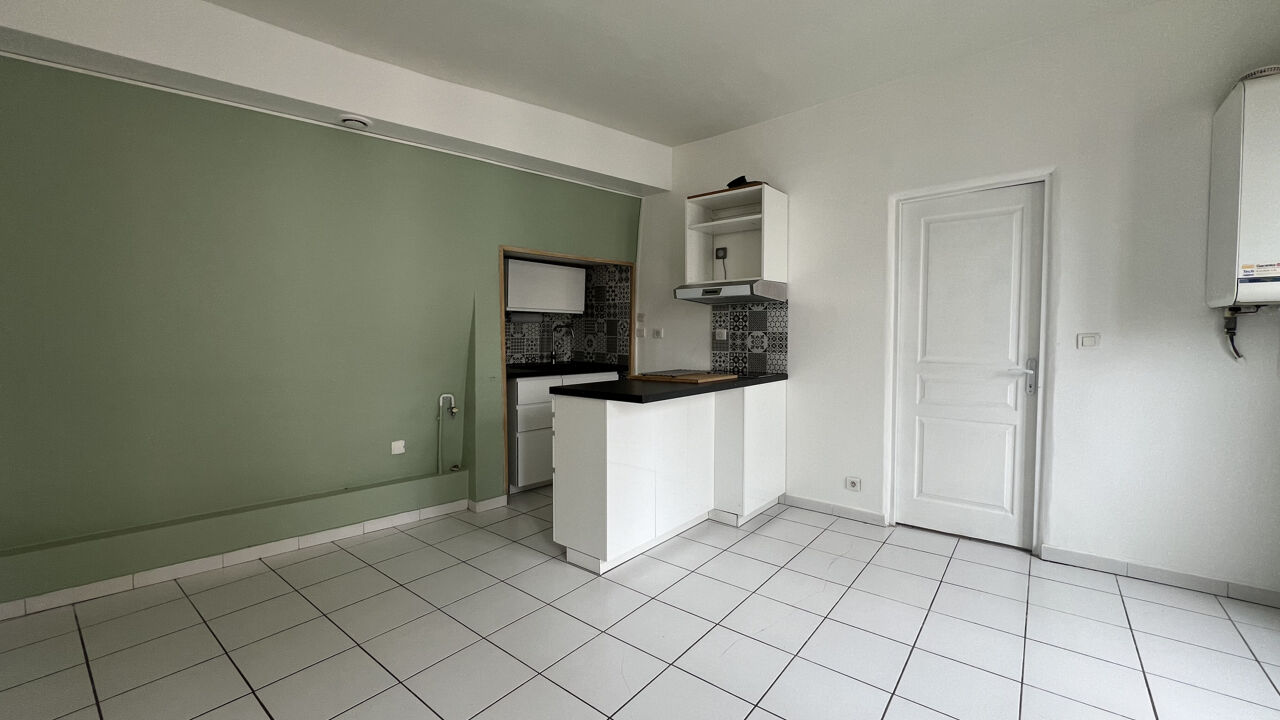 appartement 2 pièces 33 m2 à louer à Aubenas (07200)