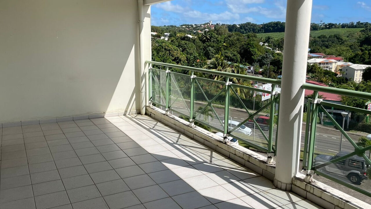 appartement 3 pièces 66 m2 à vendre à Fort-de-France (97200)