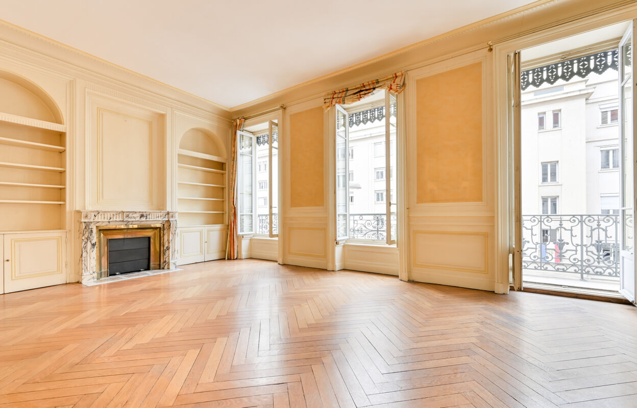 appartement 7 pièces 196 m2 à vendre à Lyon 3 (69003)