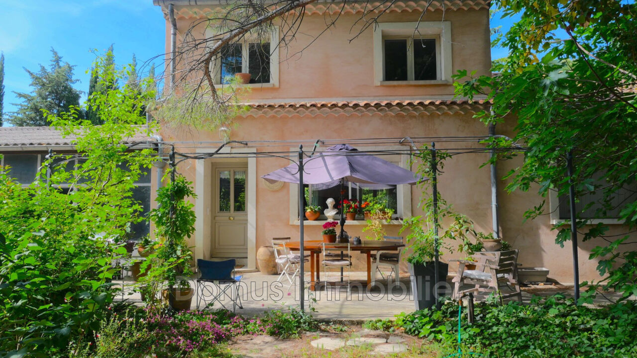 maison 5 pièces 153 m2 à vendre à Saint-Saturnin-Lès-Avignon (84450)