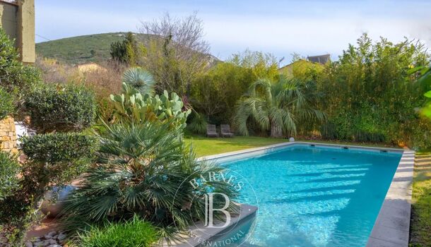 Villa / Maison 7 pièces  à vendre Marseille 9eme 13009