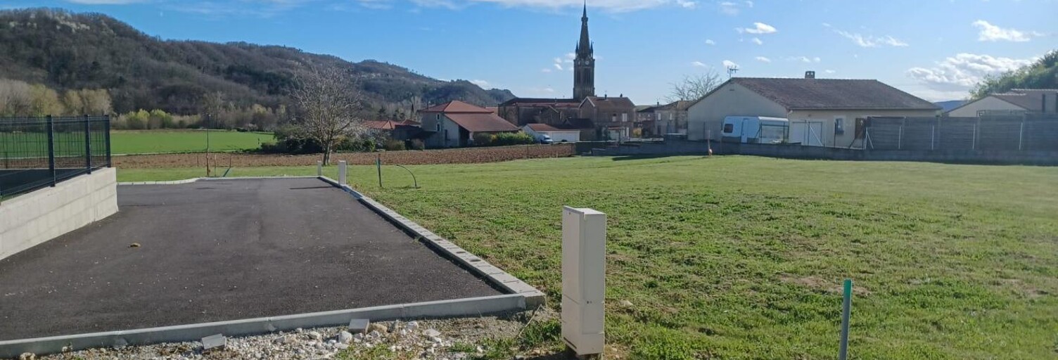 Terrain 679 m² à construire Saint-Jean-de-Galaure (26240)