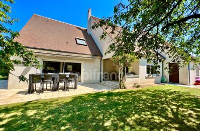 vente maison 585 000 € à proximité de Mareau-Aux-Prés (45370)