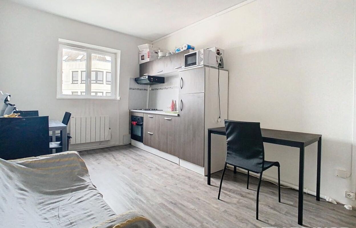 appartement 2 pièces 29 m2 à vendre à Lille (59000)