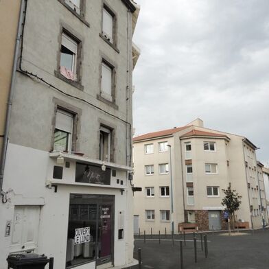 Appartement 1 pièces 330 €