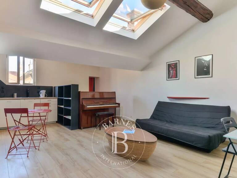 Lyon 2 - Ainay - Dernier étage - Studio de 44,17 m² - Cave — photo 1