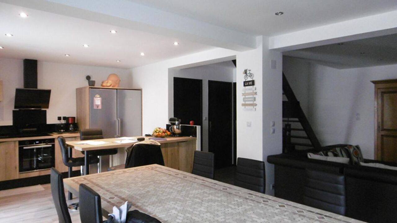 appartement 5 pièces 98 m2 à vendre à Puy-Guillaume (63290)