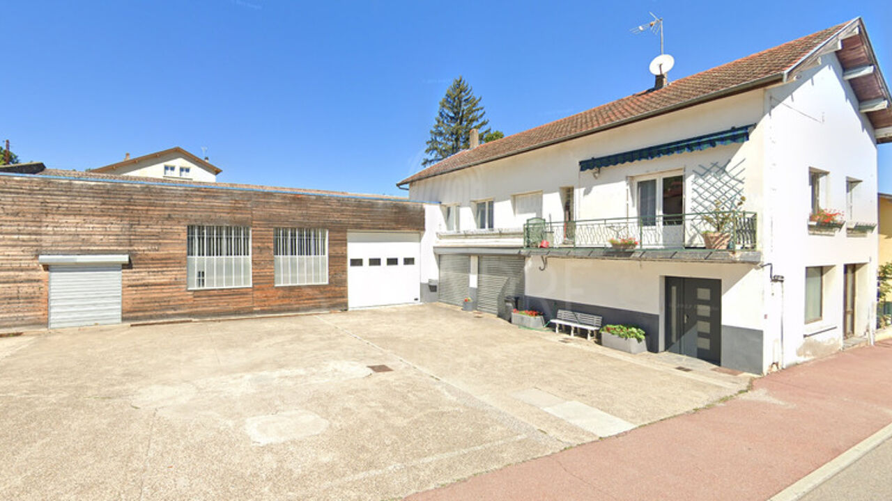 immeuble  pièces 540 m2 à vendre à Cour-Et-Buis (38122)