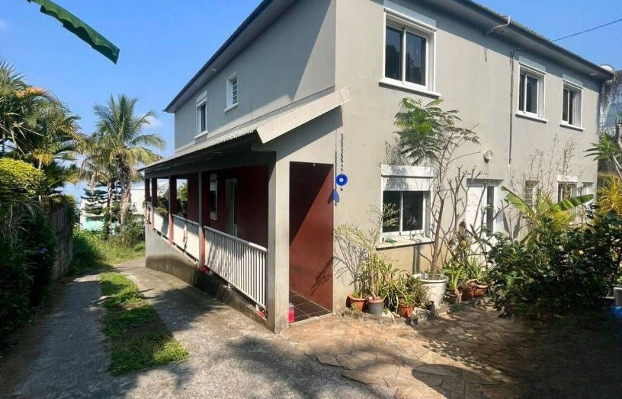 maison 7 pièces 220 m2 à vendre à Le Tampon (97430)