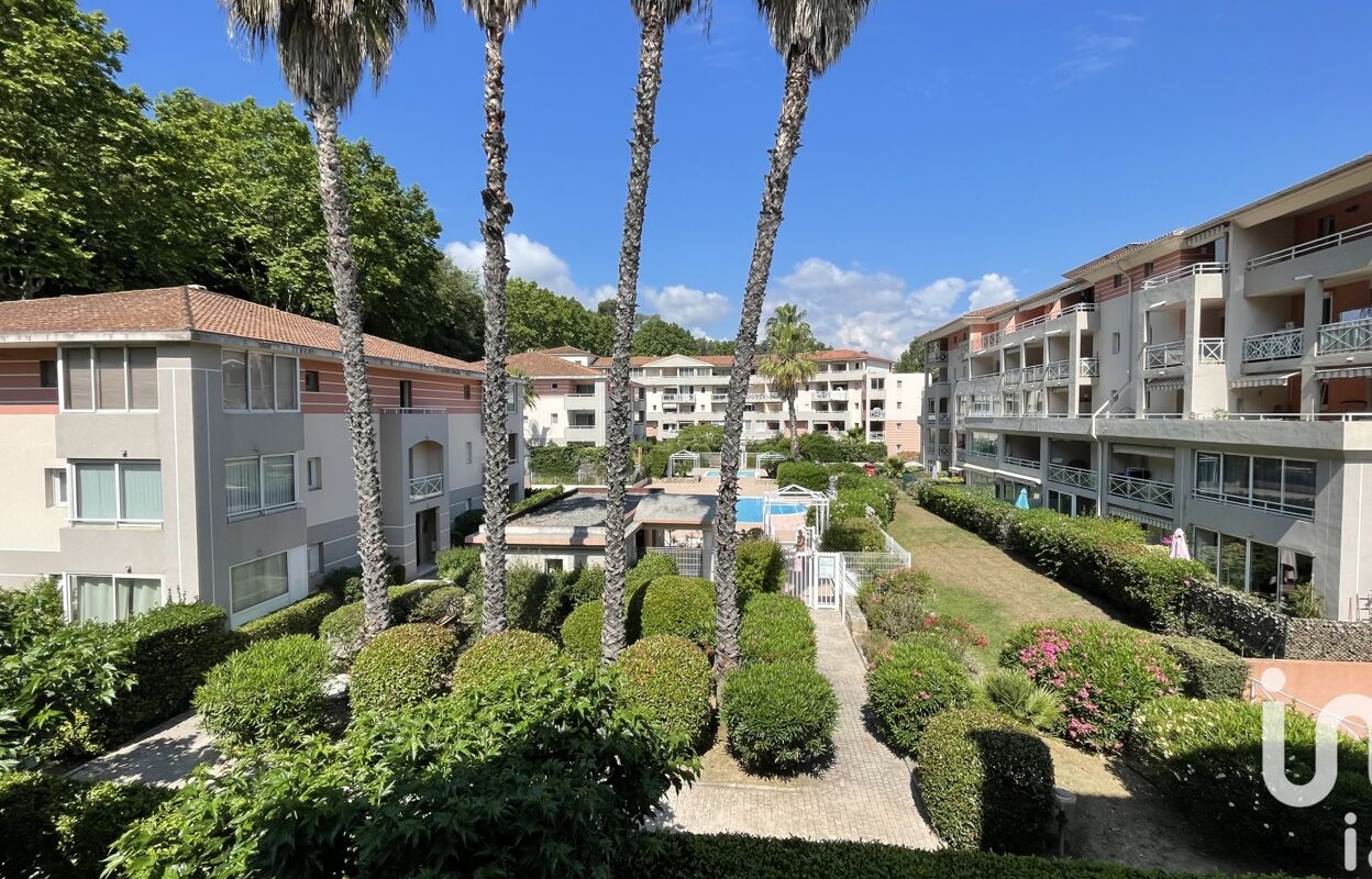 appartement 3 pièces 40 m2 à vendre à Cagnes-sur-Mer (06800)