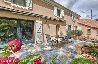 vente maison 279 000 € à proximité de Sainte-Radegonde (79100)