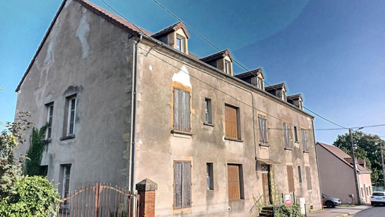 immeuble  pièces 600 m2 à vendre à Paray-le-Monial (71600)